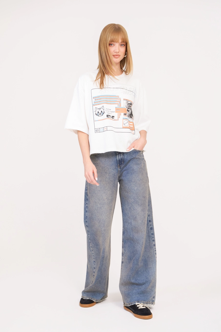 Camiseta Feminina Box Over Off Shell 3