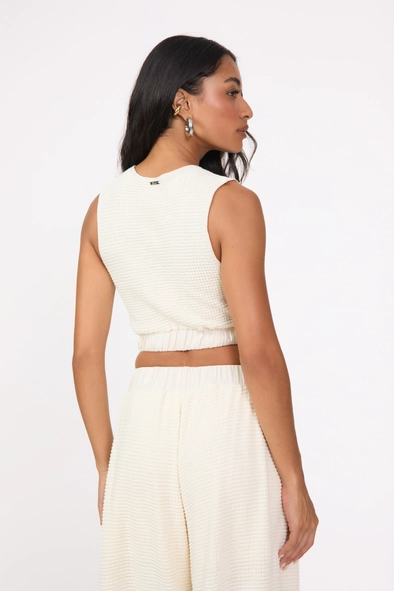 Blusa Comfort Alça Larga Texturizada
