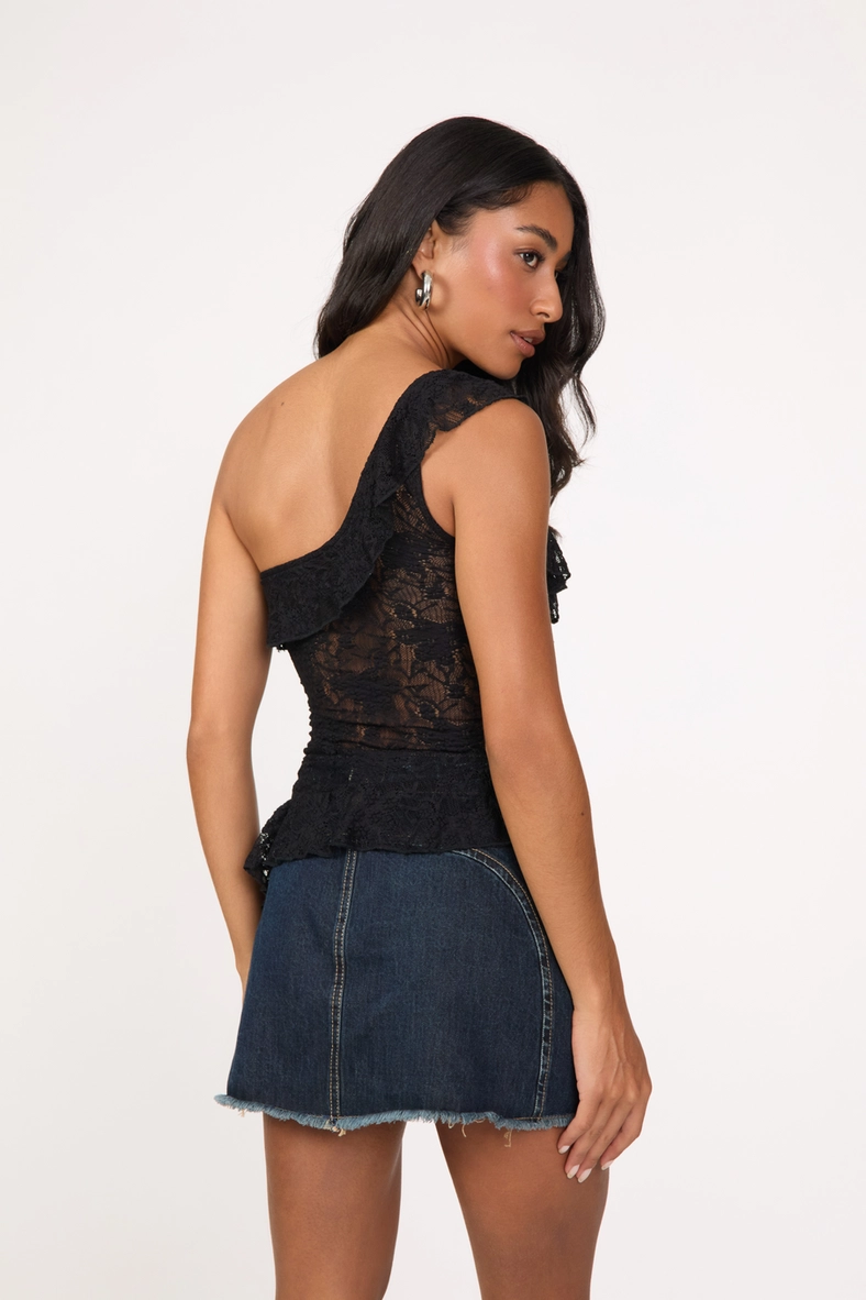 Blusa Slim Assimétrica De Renda Preto 4