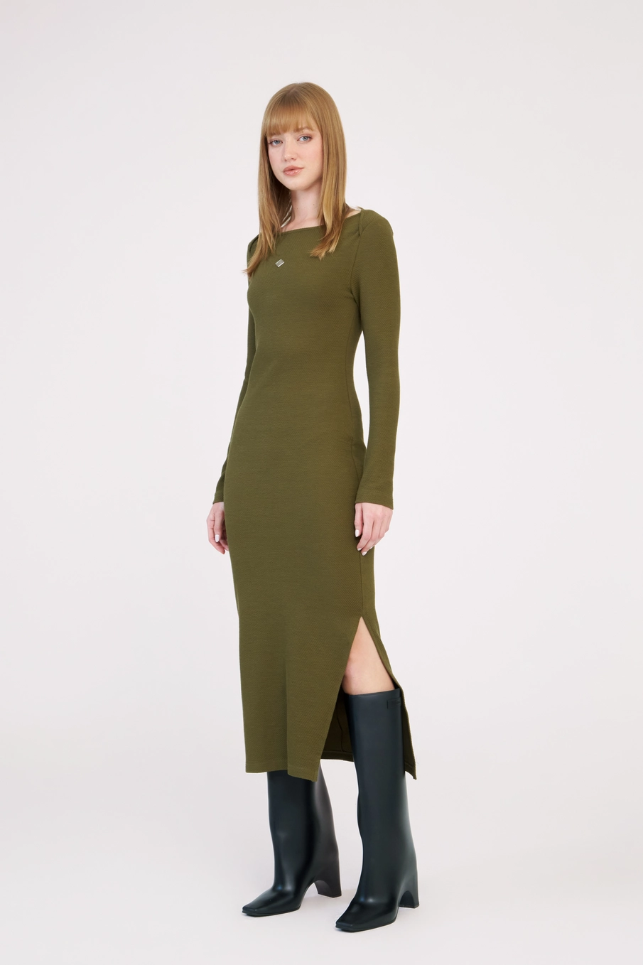 Vestido Midi Slim Decote Canoa Verde 1
