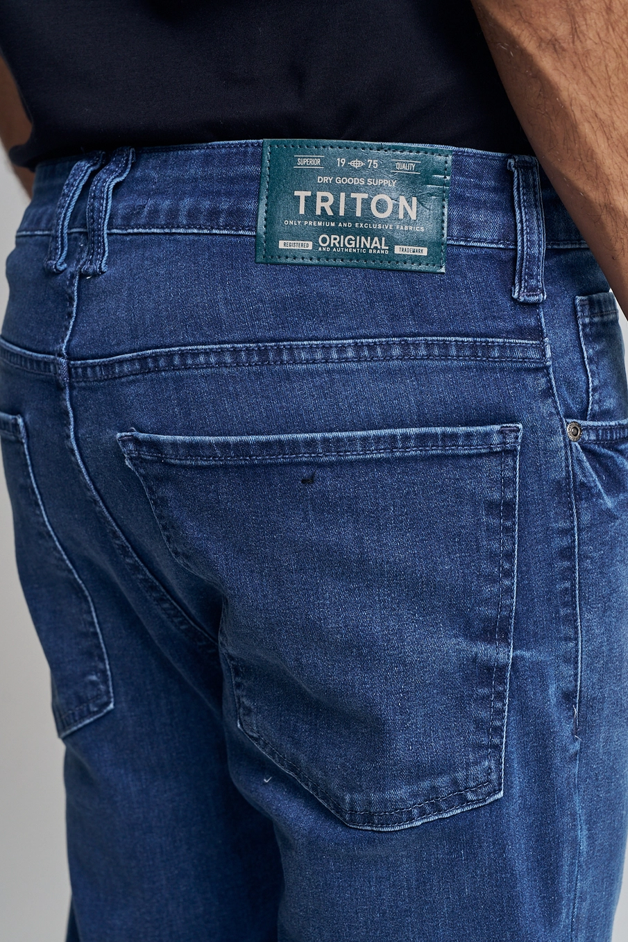 Calça Jeans Masculina Com Cintura Média - Bruno Índigo 5
