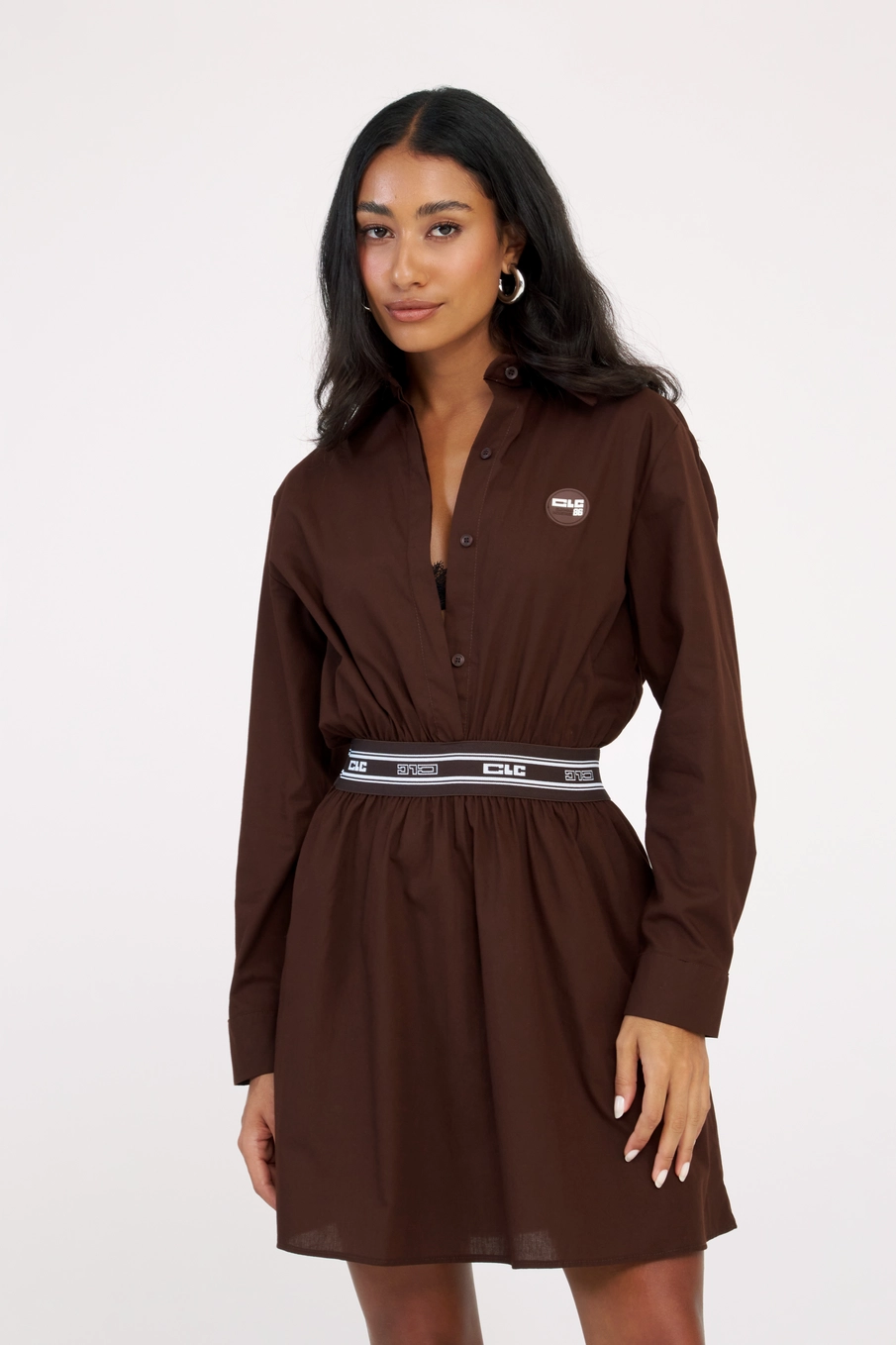 Vestido Curto Alfaiataria Comfort Marrom 3