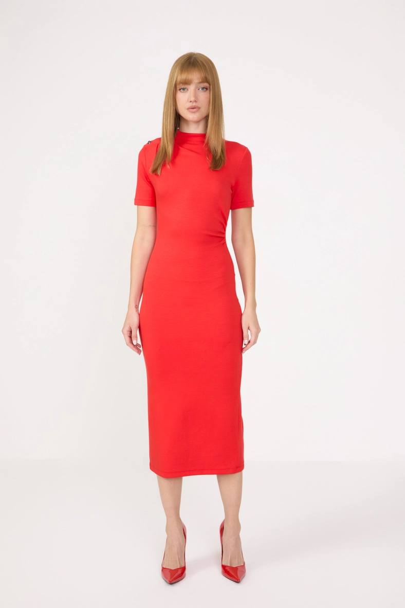 Vestido Midi Slim Com Detalhe De Botão Vermelho 1