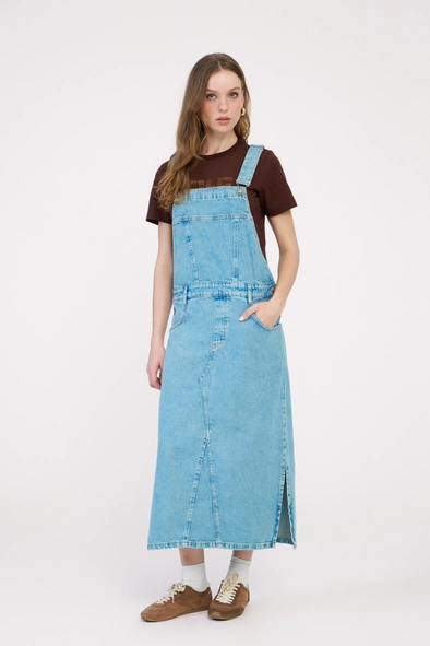 Vestido Jardineira Jeans