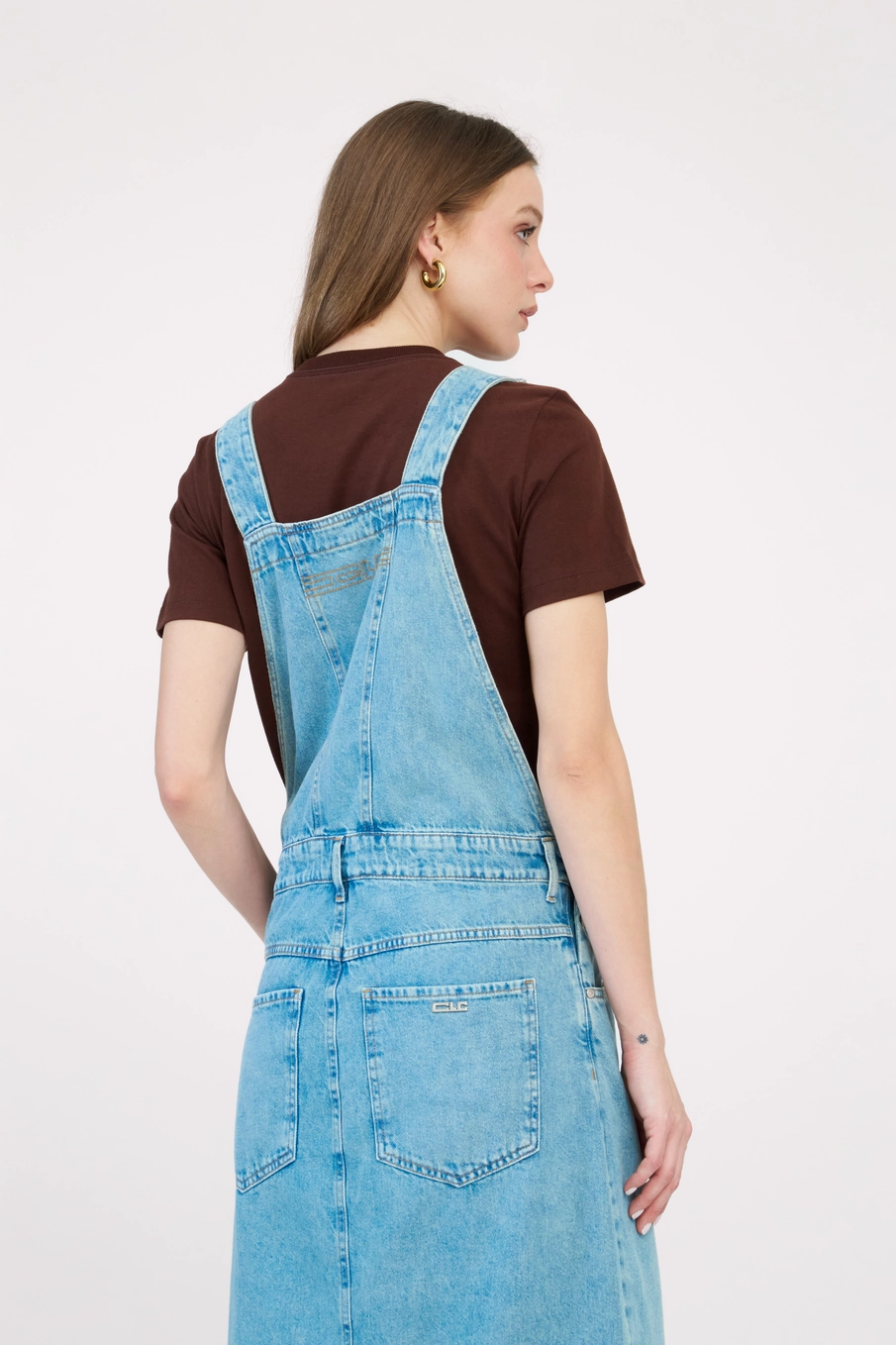 Vestido Jardineira Jeans Índigo 4