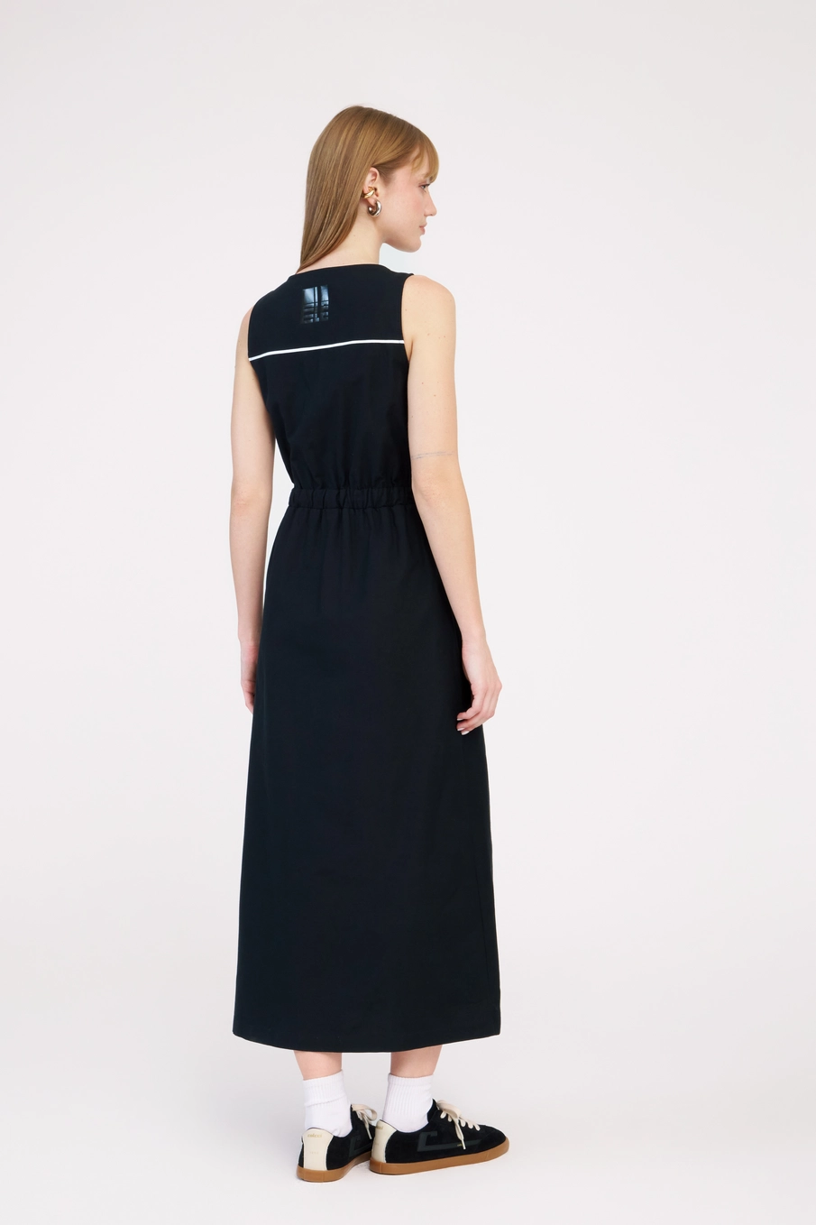 Vestido Midi Evasê Com Amarração Preto 2