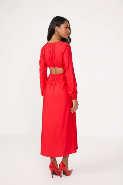Vestido Midi Comfort Com Recortes