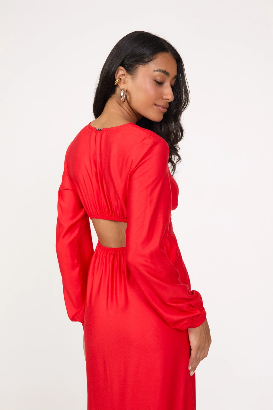 Vestido Midi Comfort Com Recortes Vermelho 4