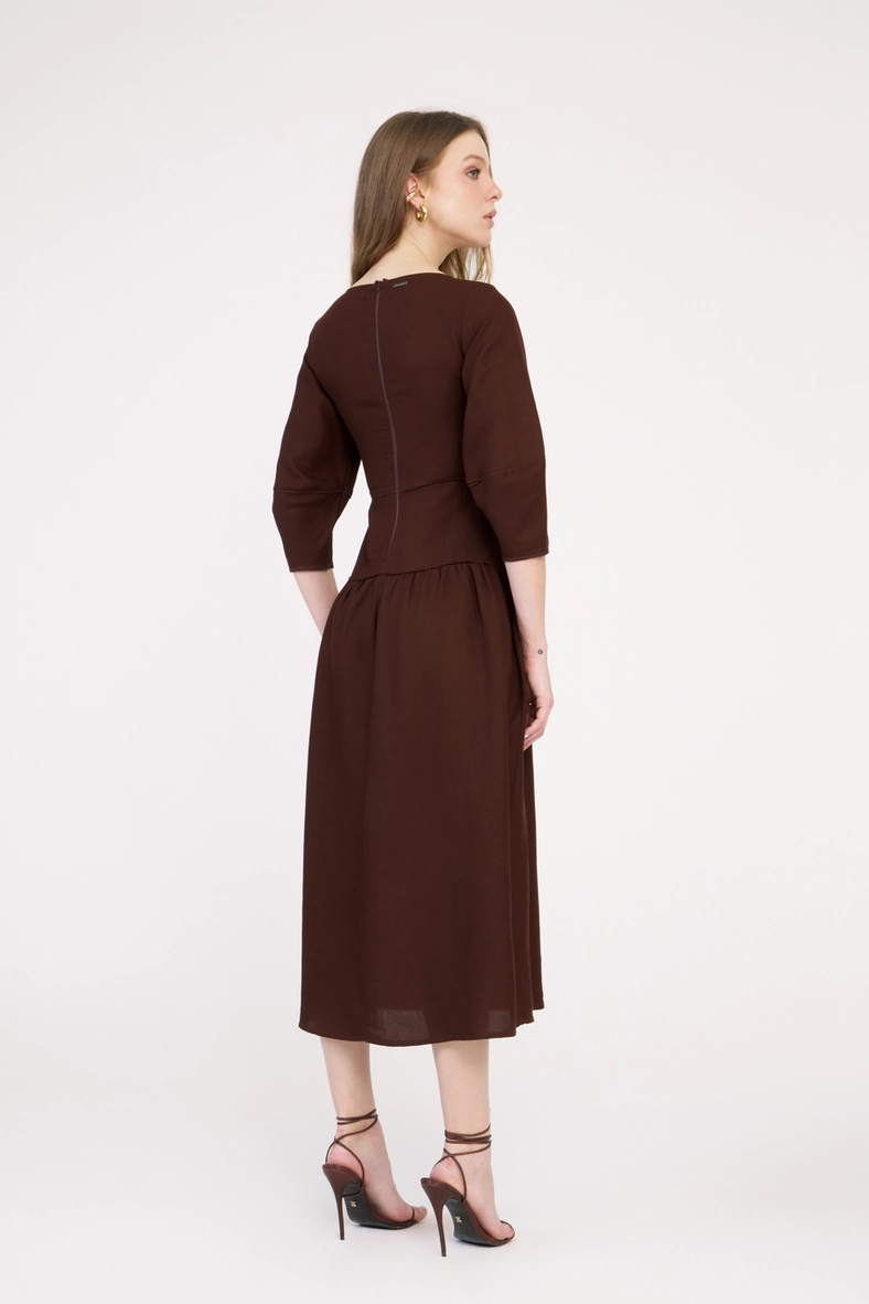 Vestido Midi Decote Coração E Mangas Balonê Marrom 2