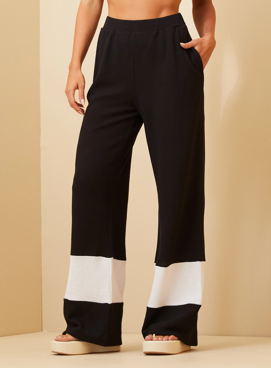 Calça Feminina Com Barra Bicolor - Comfort Preto 2