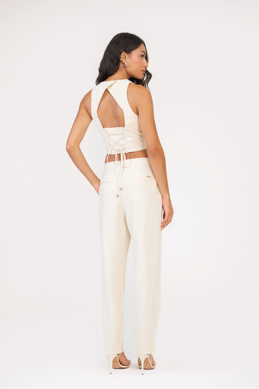 Colete Alfaiataria Feminino Slim Bege 4