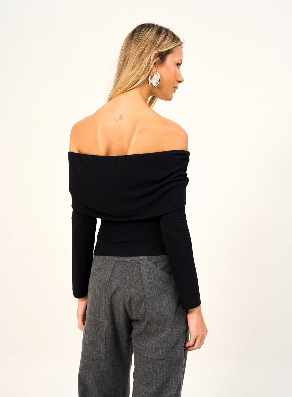 Blusa Feminina Ombro A Ombro Preto 2