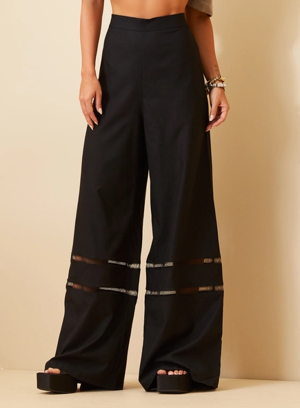 Calça Feminina Pantalona Com Recortes Em Tela