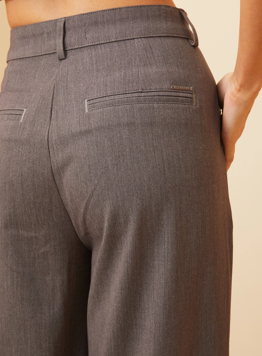 Calça Feminina Alfaiataria - Reta Cinza 3
