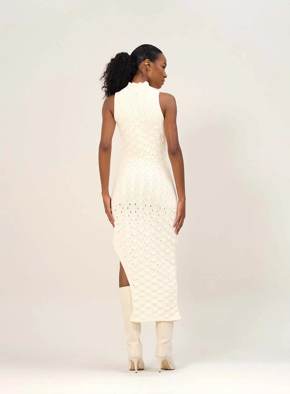 Vestido Gola Alta Com Textura Off Shell 2
