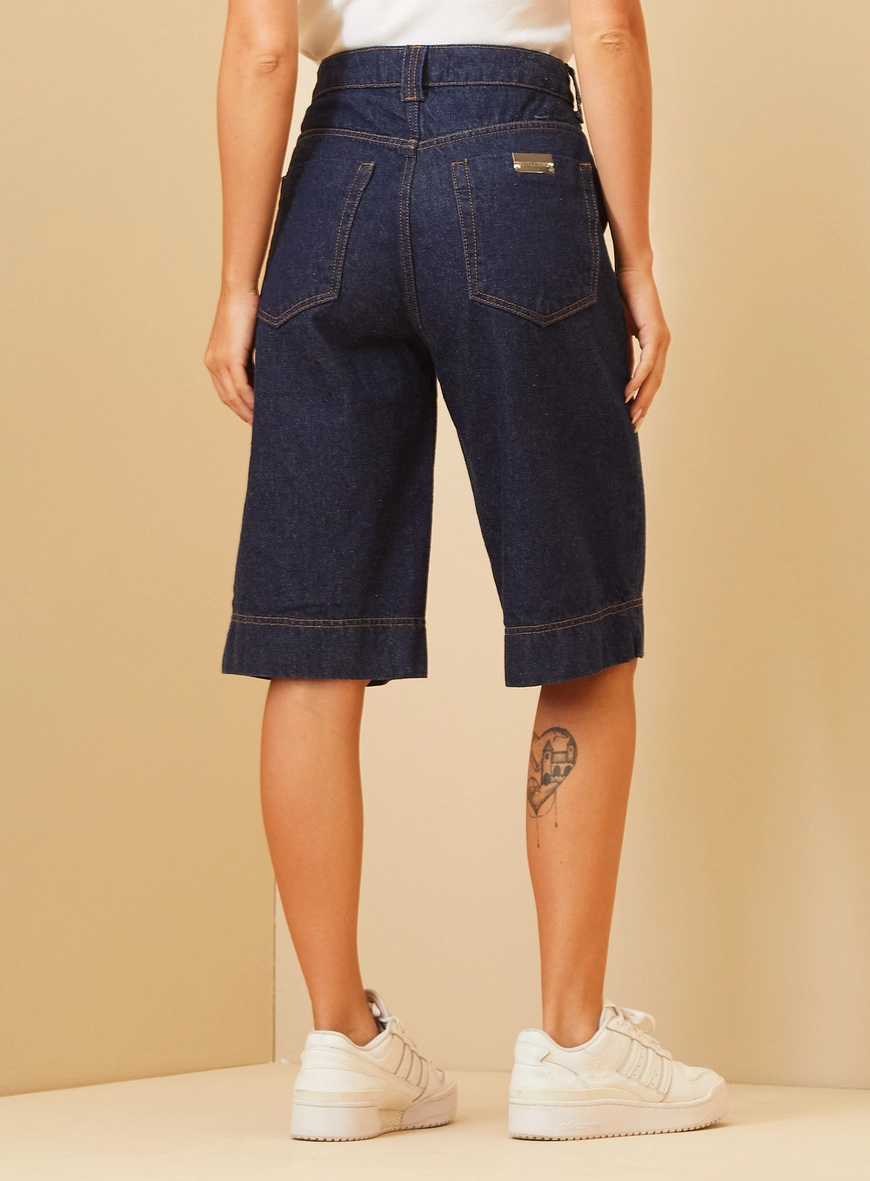 Bermuda Jeans Feminina Com Recortes - Maite Índigo 4