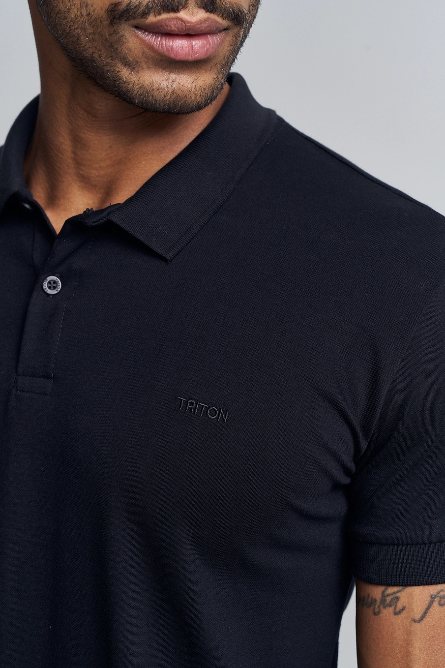 Polo Masculina Com Bordado - Fit Preto 4