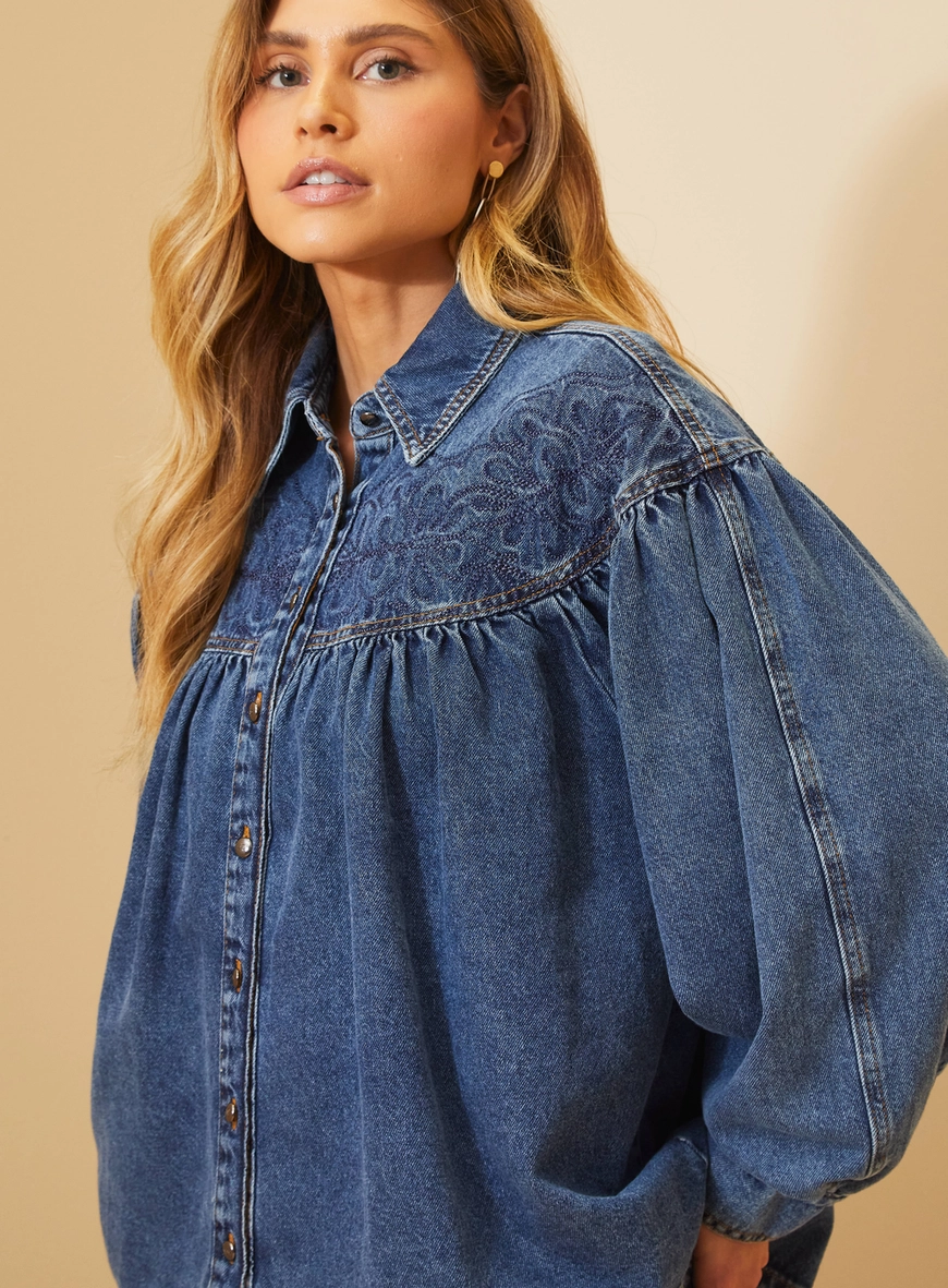 Camisa Jeans Feminina Com Manga Bufante Índigo 3