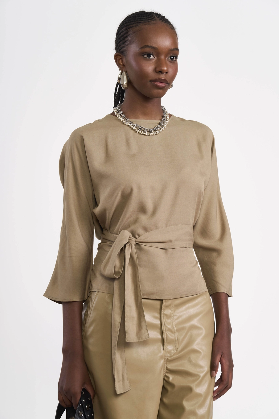 Blusa Amarração Em Viscose Bege Misk