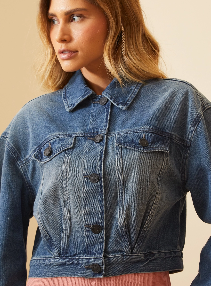Jaqueta Jeans Feminina Com Recortes - Cropped Índigo 3