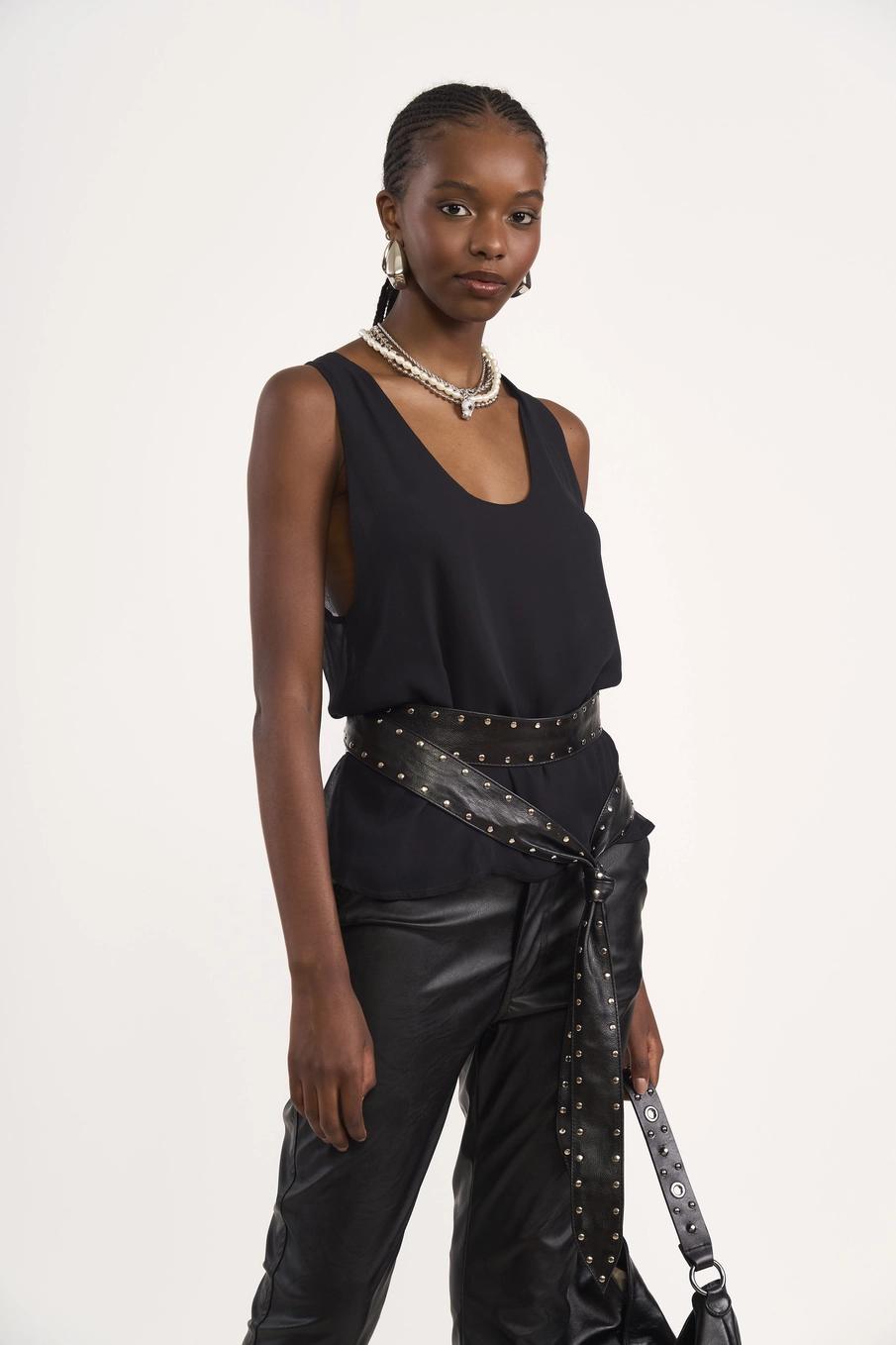 Blusa Regata Viscose Fluida Preto