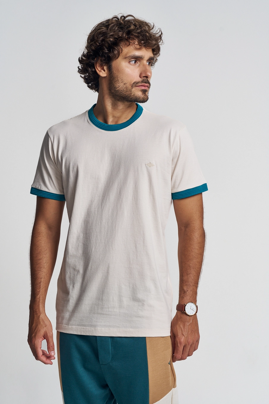 Camiseta Masculina Bicolor Com Contrastantes Bege Italian 4