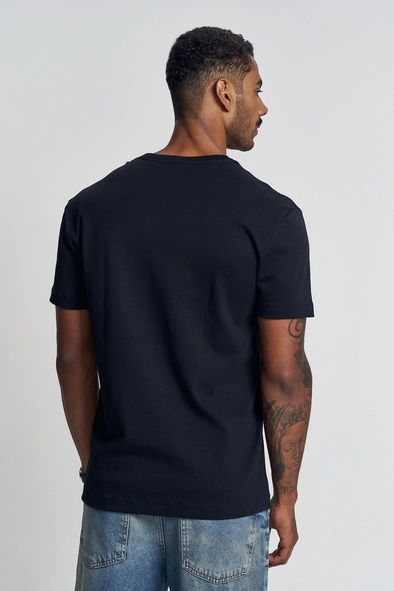 Camiseta Masculina Com Estampa Circular - Fit