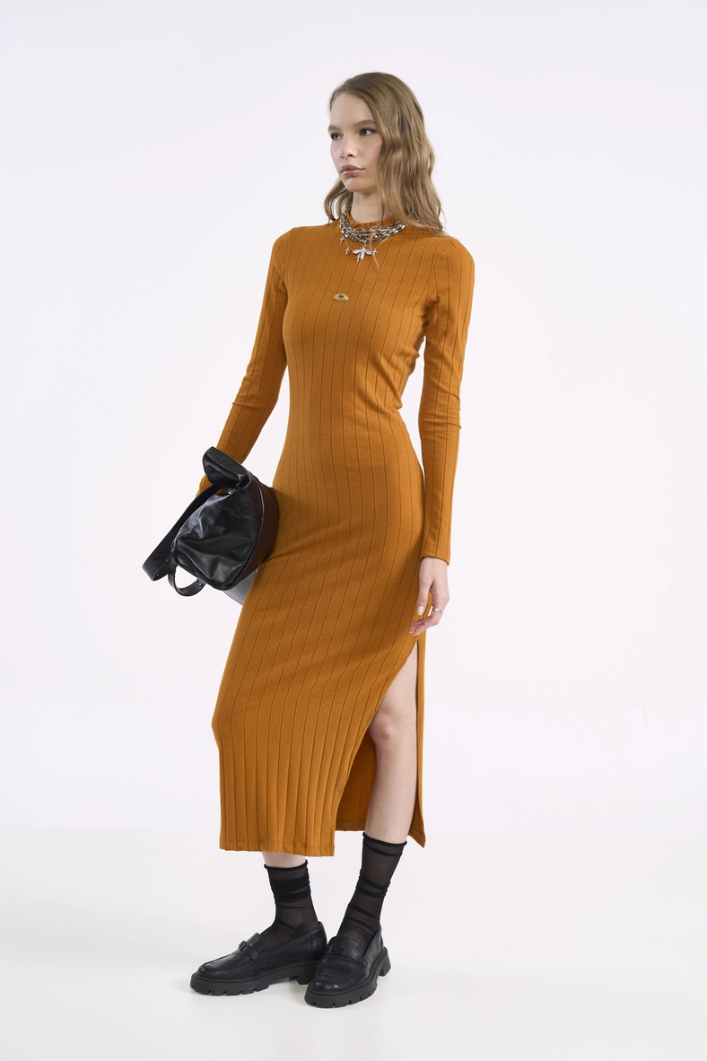 Vestido Midi Canelado Manga Longa Essence