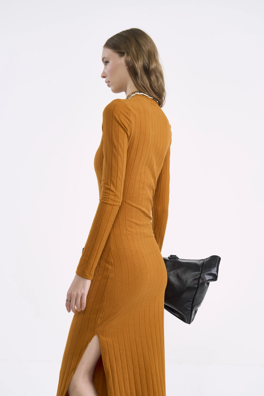 Vestido Midi Canelado Manga Longa Essence Amarelo Pumpkin