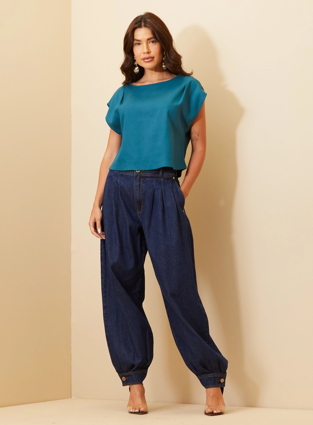 Blusa Ampla Manga Curta Estruturada Azul 4