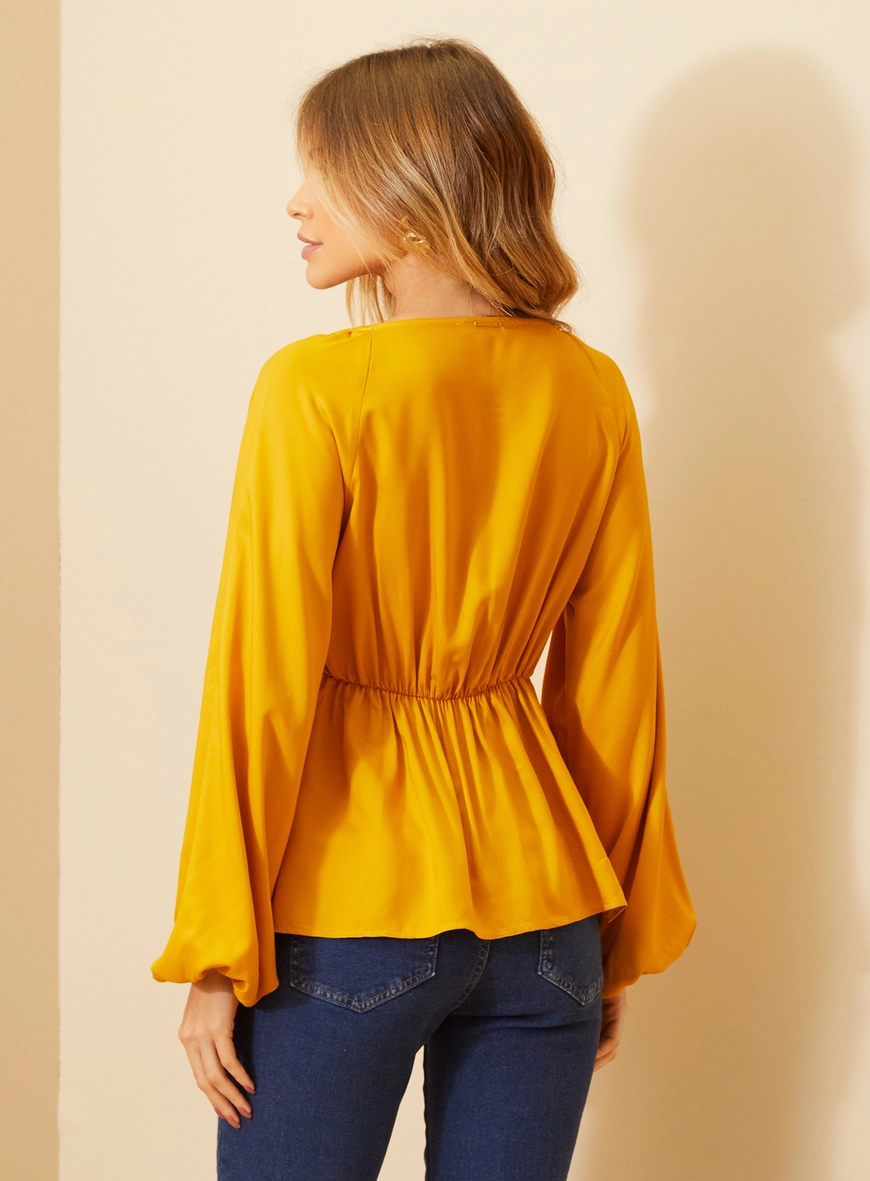 Blusa Feminina Com Transpasse Frontal Amarelo Sunray 2