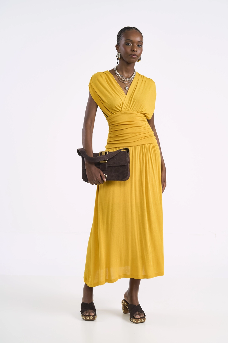 Vestido Midi Drapê Escultural Amarelo