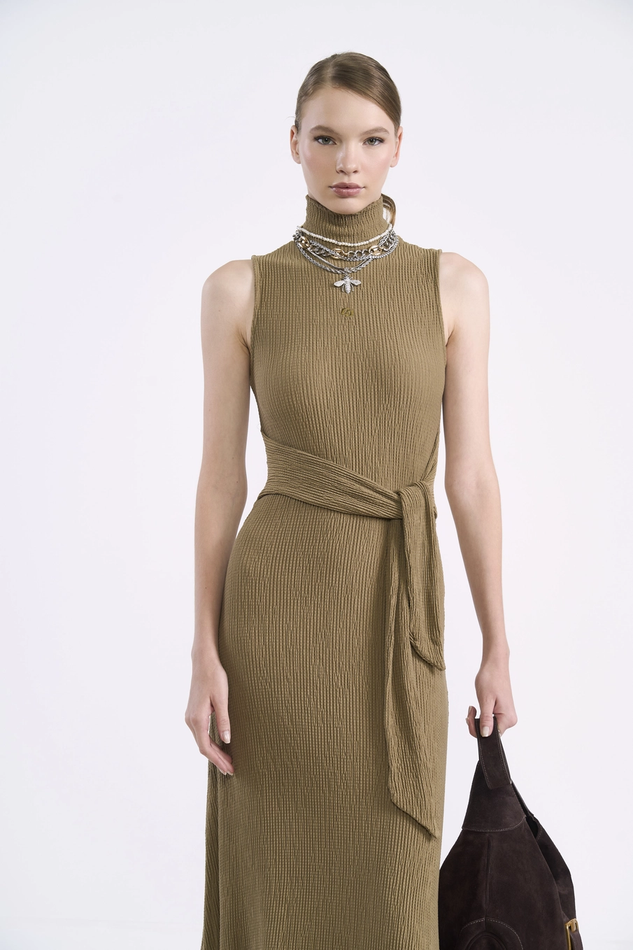 Vestido Midi Canelado Com Amarração Bege Misk