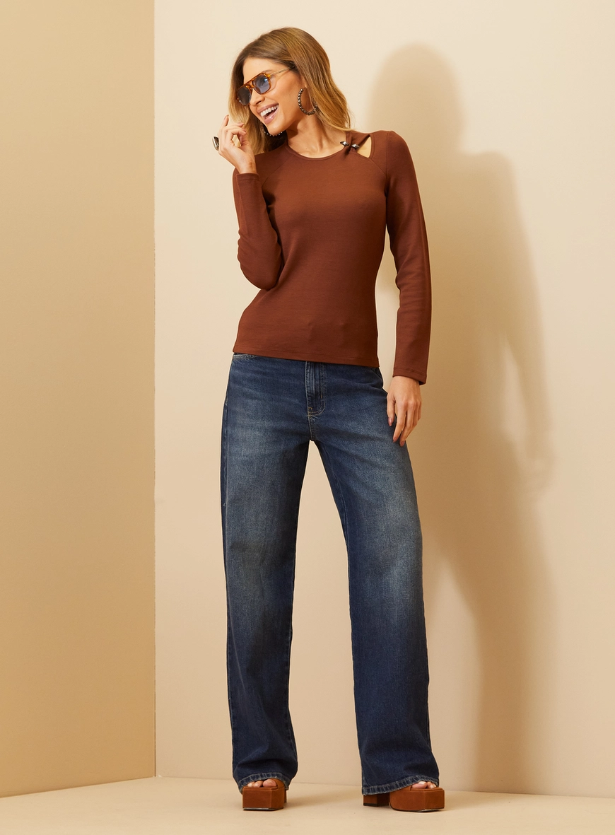 Blusa Slim Manga Longa Com Detalhe Em Metal Marrom 4