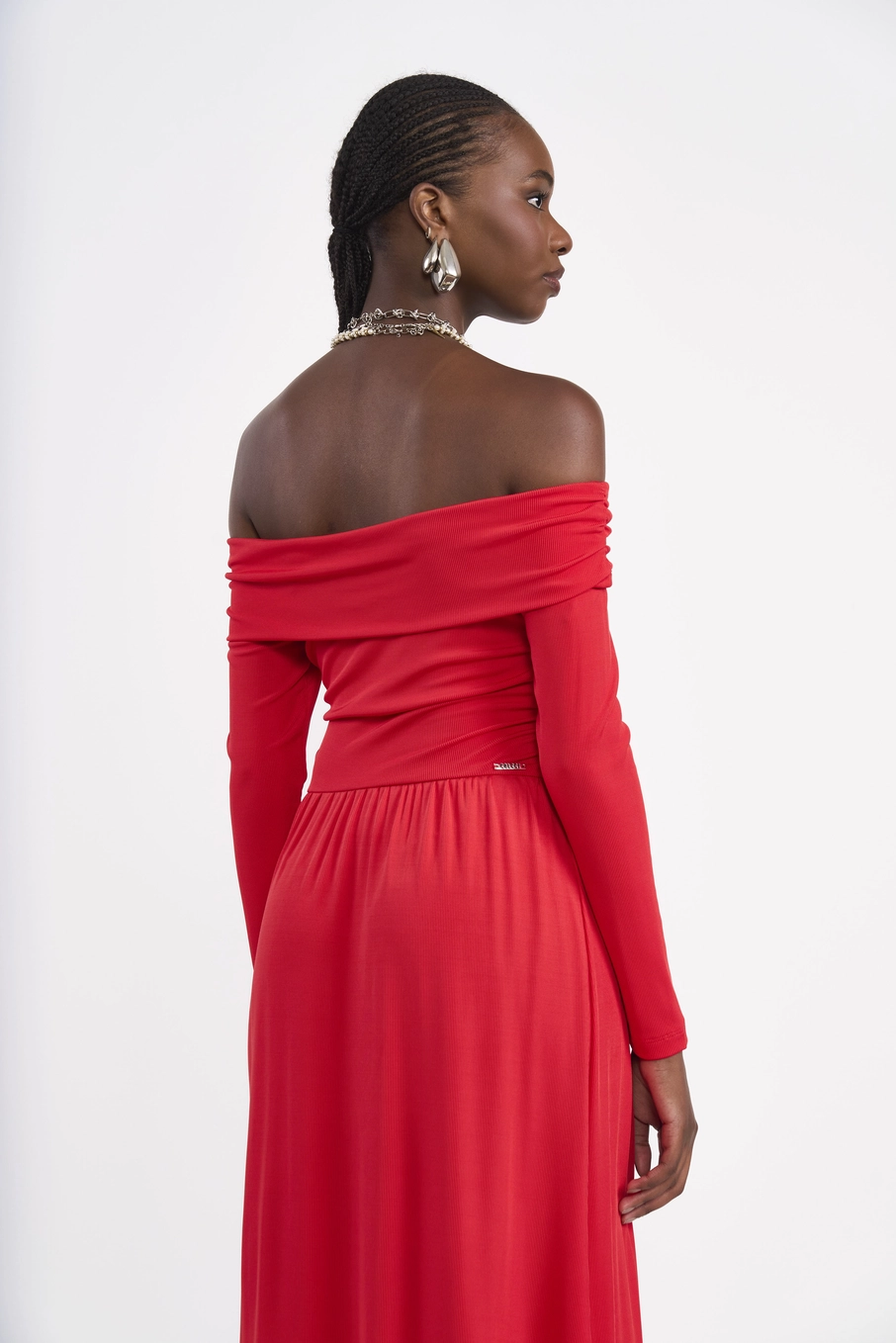 Vestido Midi Ombro A Ombro Franzido Vermelho