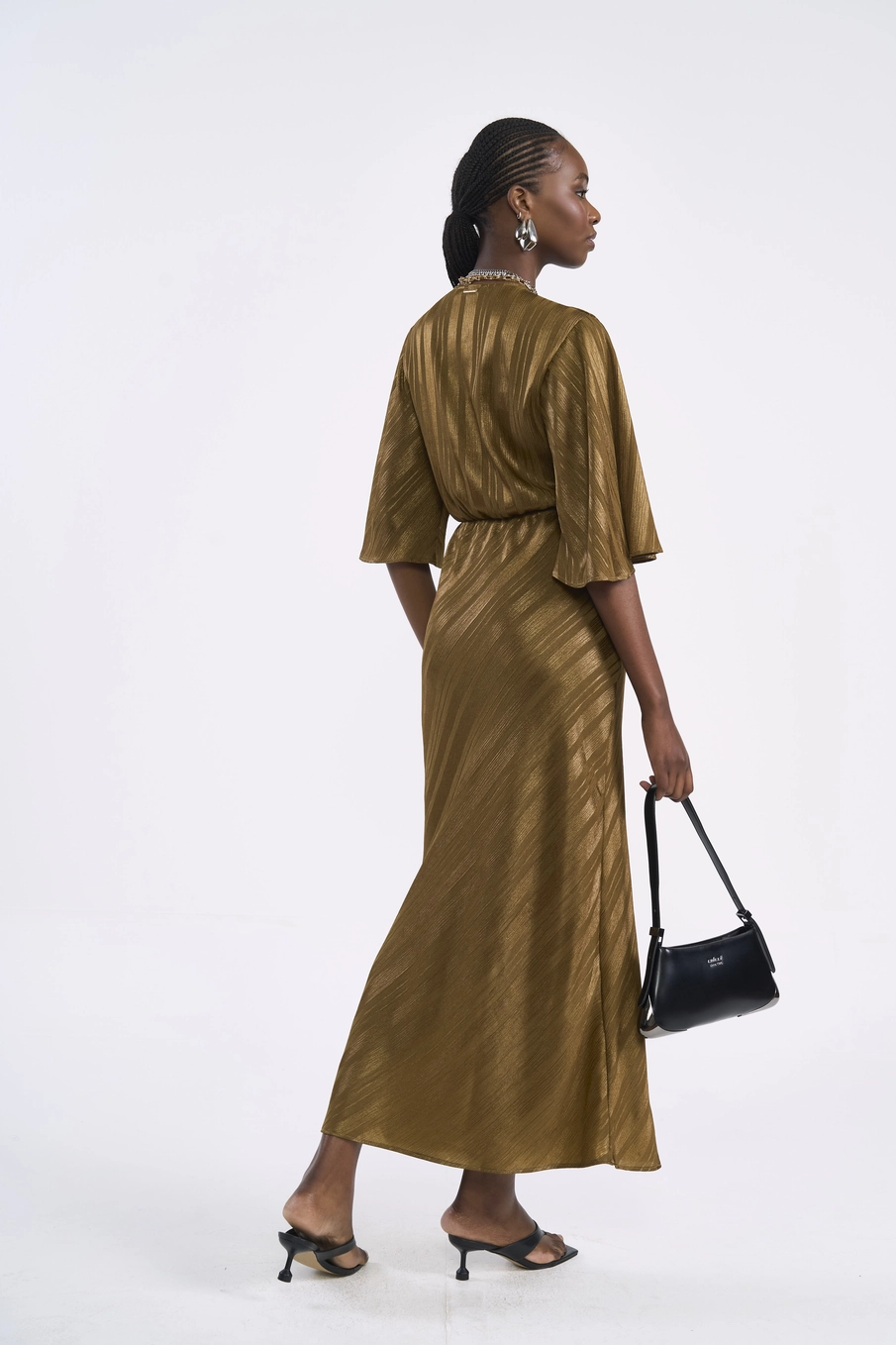 Vestido Midi Decote V Com Amarração Marrom
