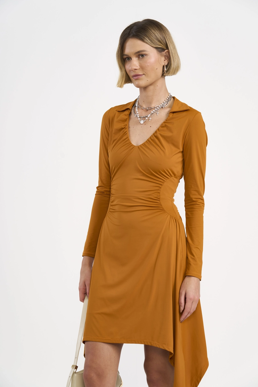 Vestido Curto Assimétrico Com Franzidos Amarelo Pumpkin