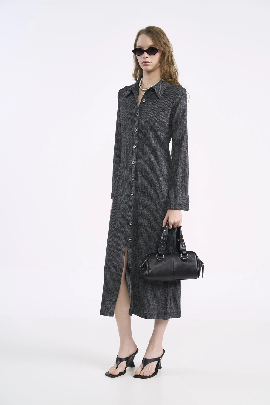Vestido Midi Chemisier Canelado Preto