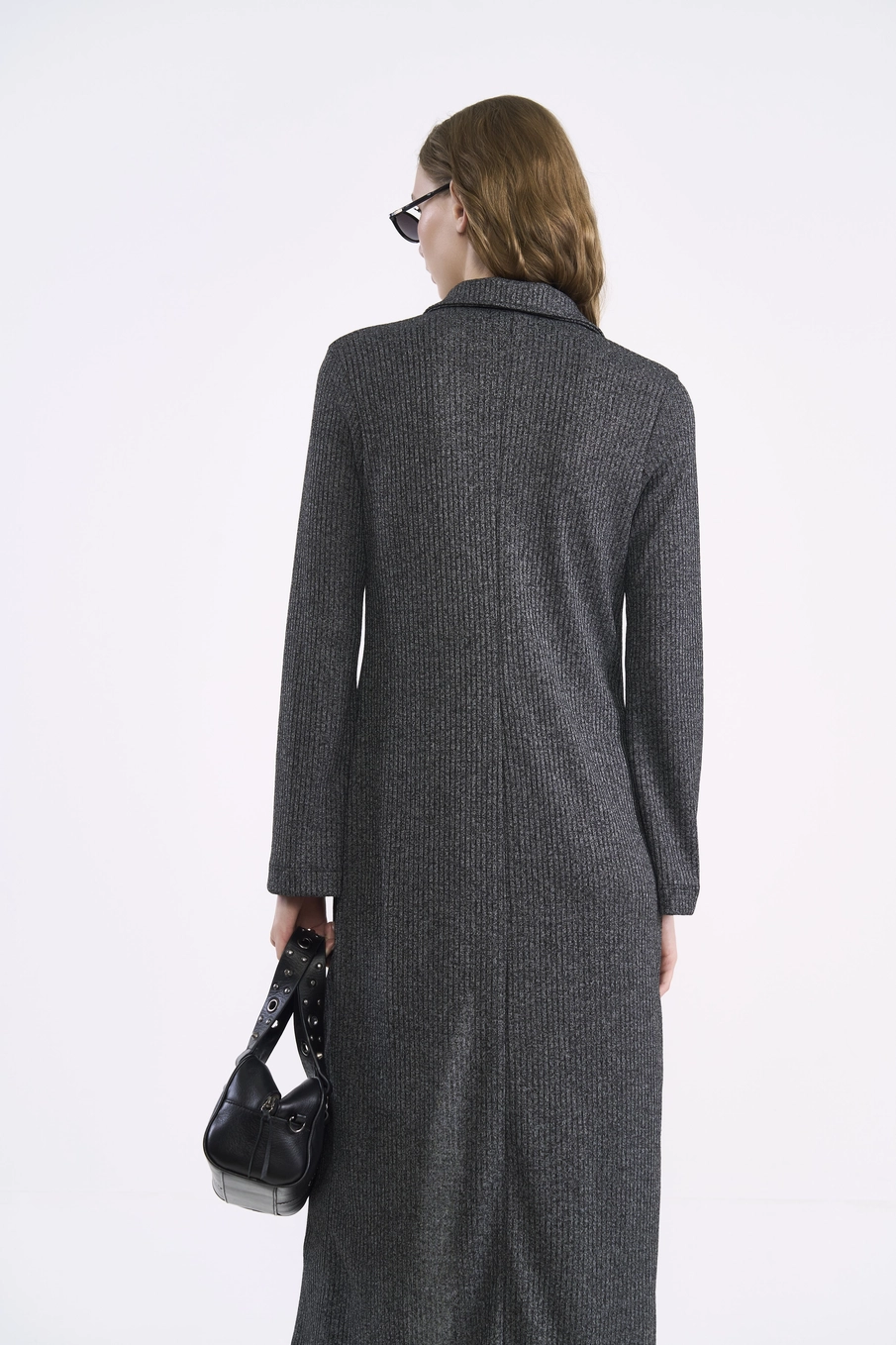 Vestido Midi Chemisier Canelado Preto