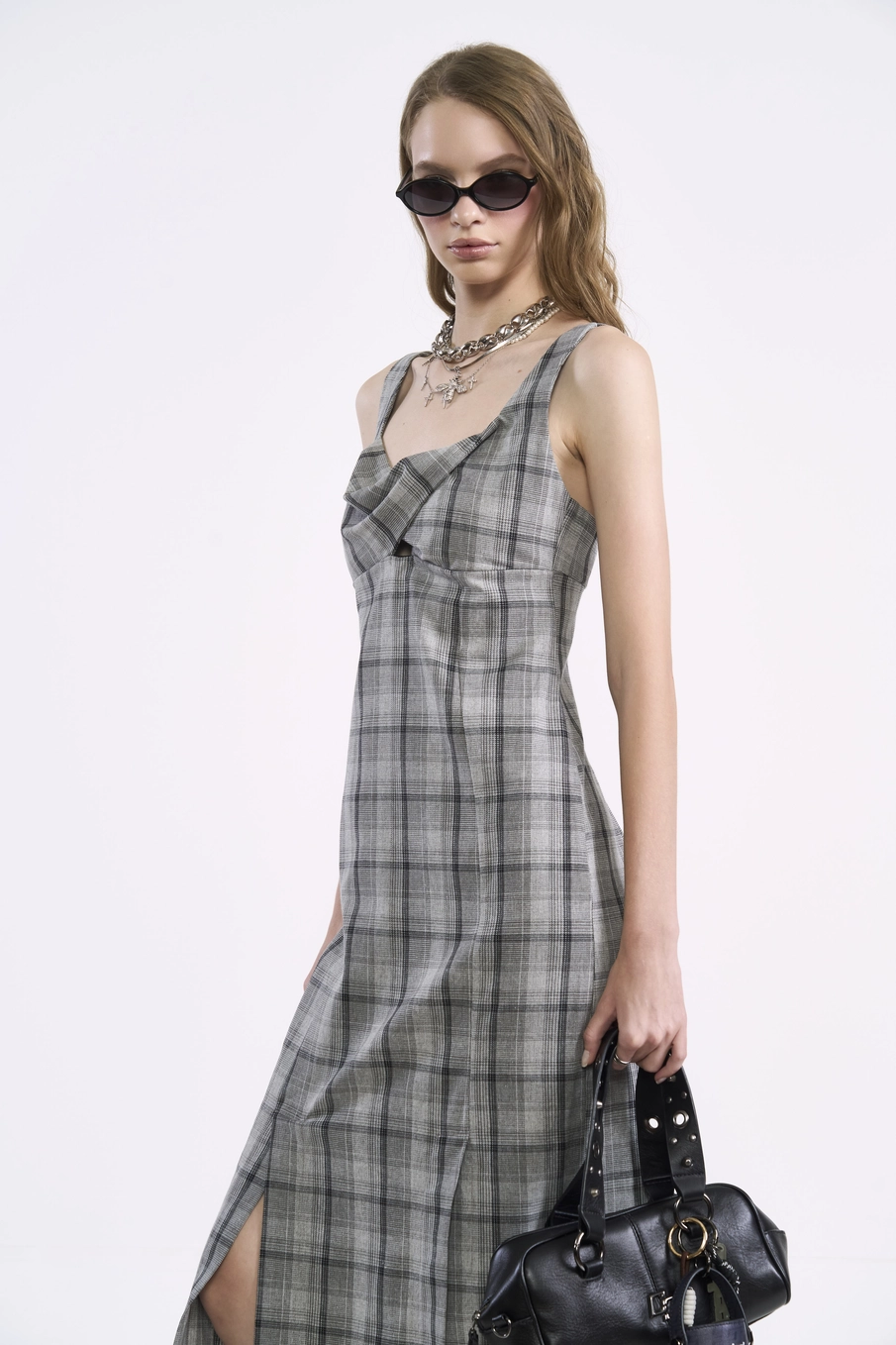 Vestido Xadrez com Decote Degagê | Colcci