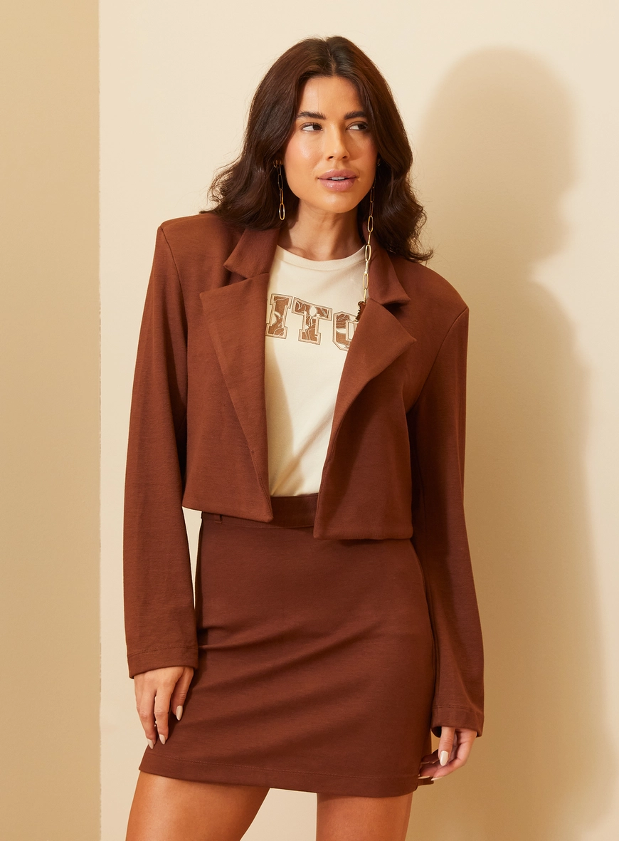 Blazer Feminino Cropped De Alfaiataria Marrom 3