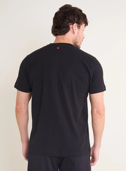 Camiseta Masculina New Slim Detalhe Frontal