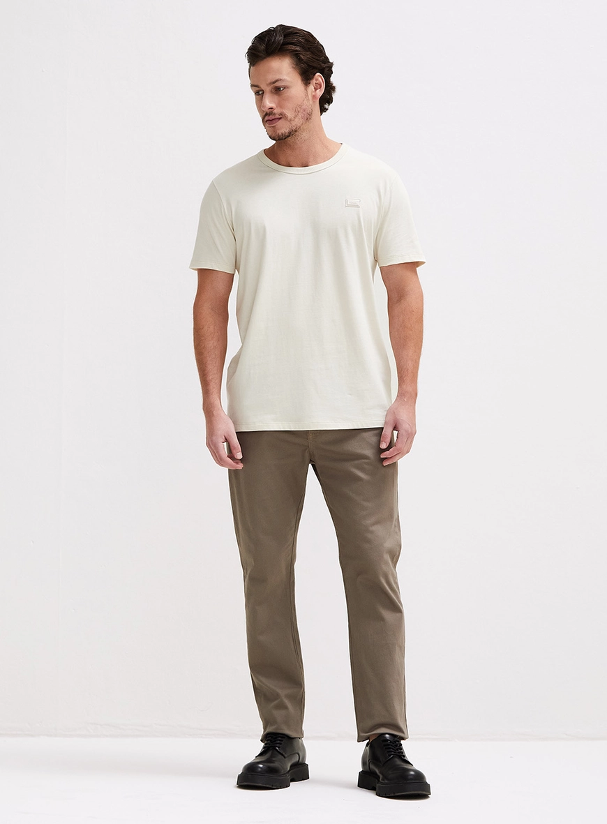 Camiseta Masculina New Box Básica - Páscoa Bege 4