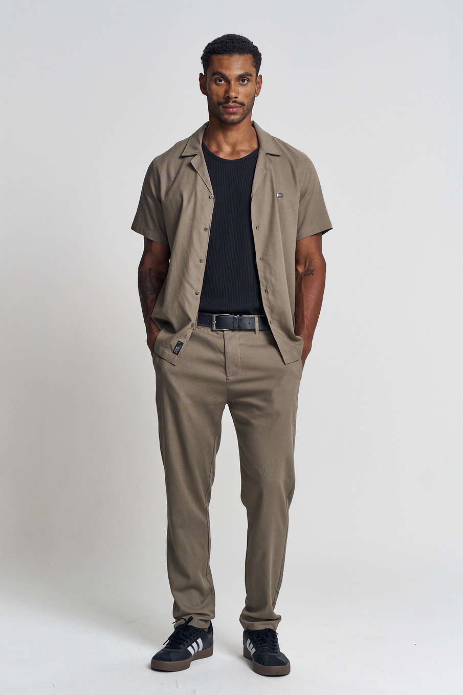 Camisa Masculina Gola Cubana - Regular Bege 4