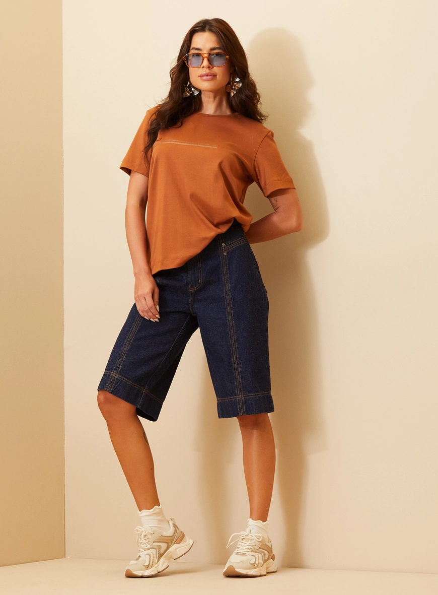 Camiseta Feminina Com Estampa Linear - Comfort Marrom 4