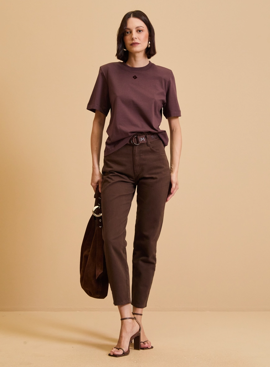 Camiseta Feminina Básica Marrom