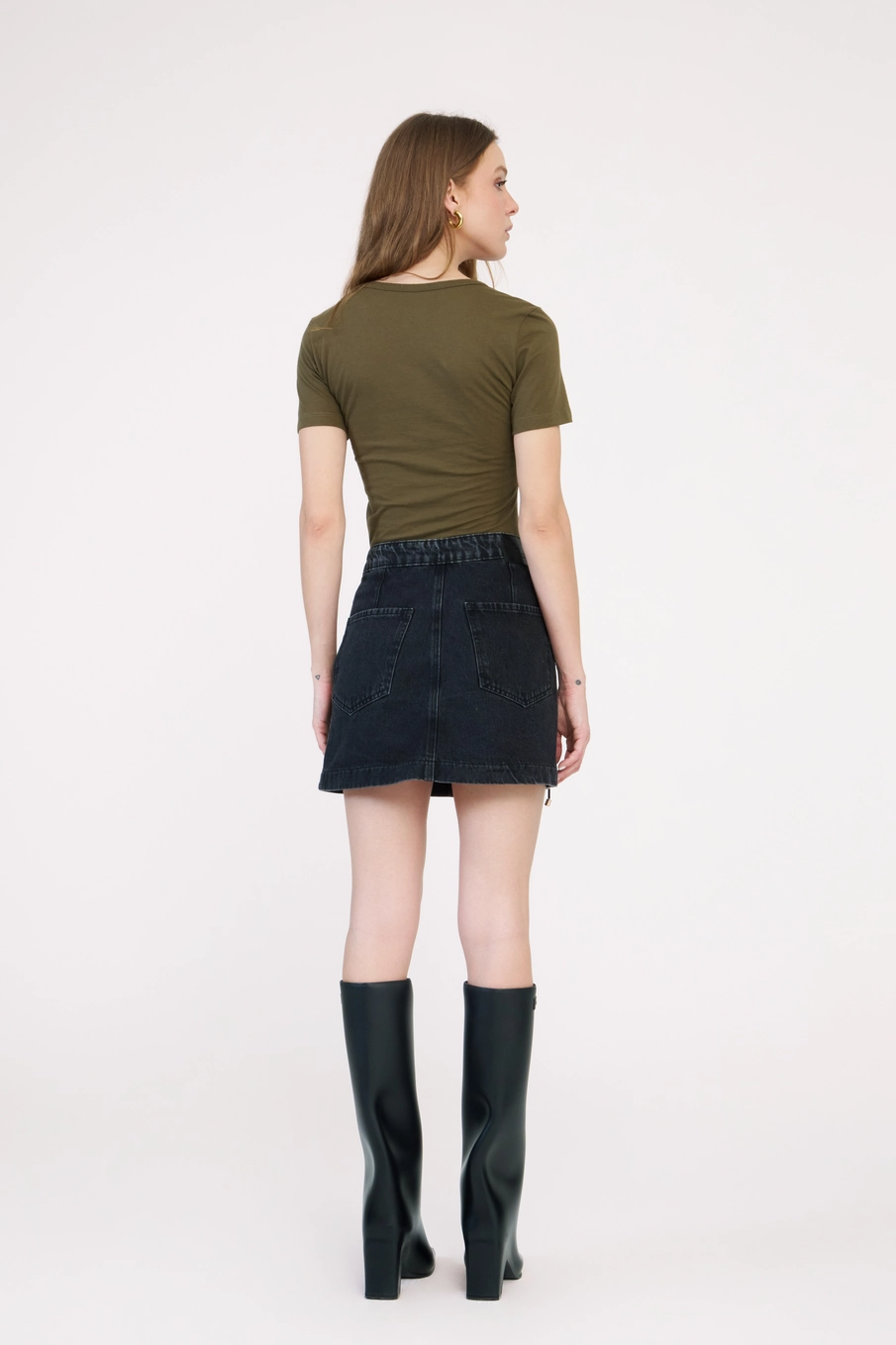 Camiseta Feminina Slim Com Aplicação Verde 4