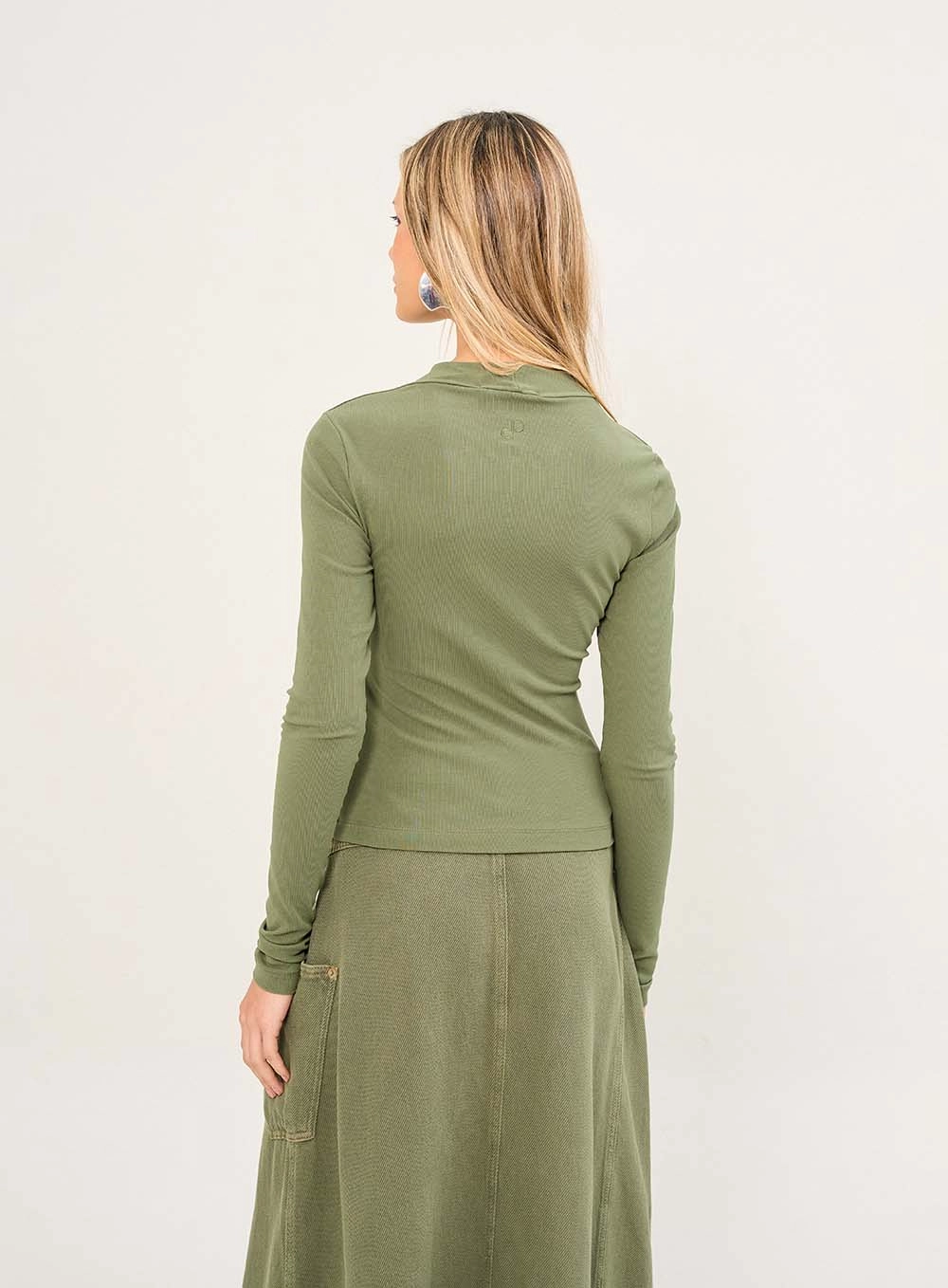 Blusa Feminina Manga Longa Canelada Verde 2