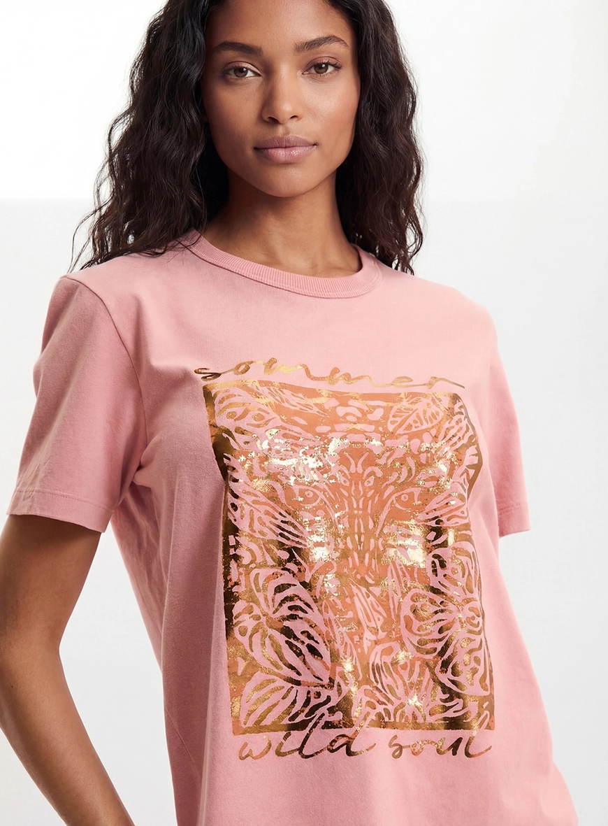 Camiseta Feminina Comfort Estampada Rosa 4