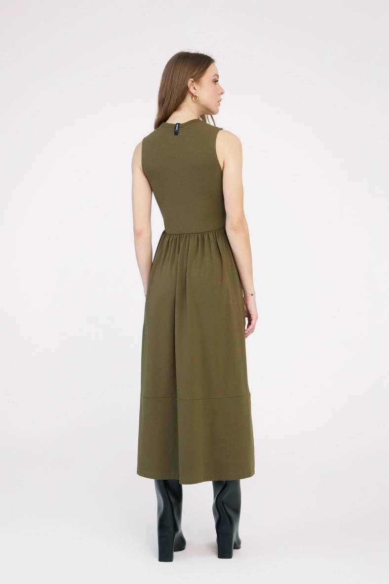 Vestido Midi Slim Recorte Assimétrico Verde 2